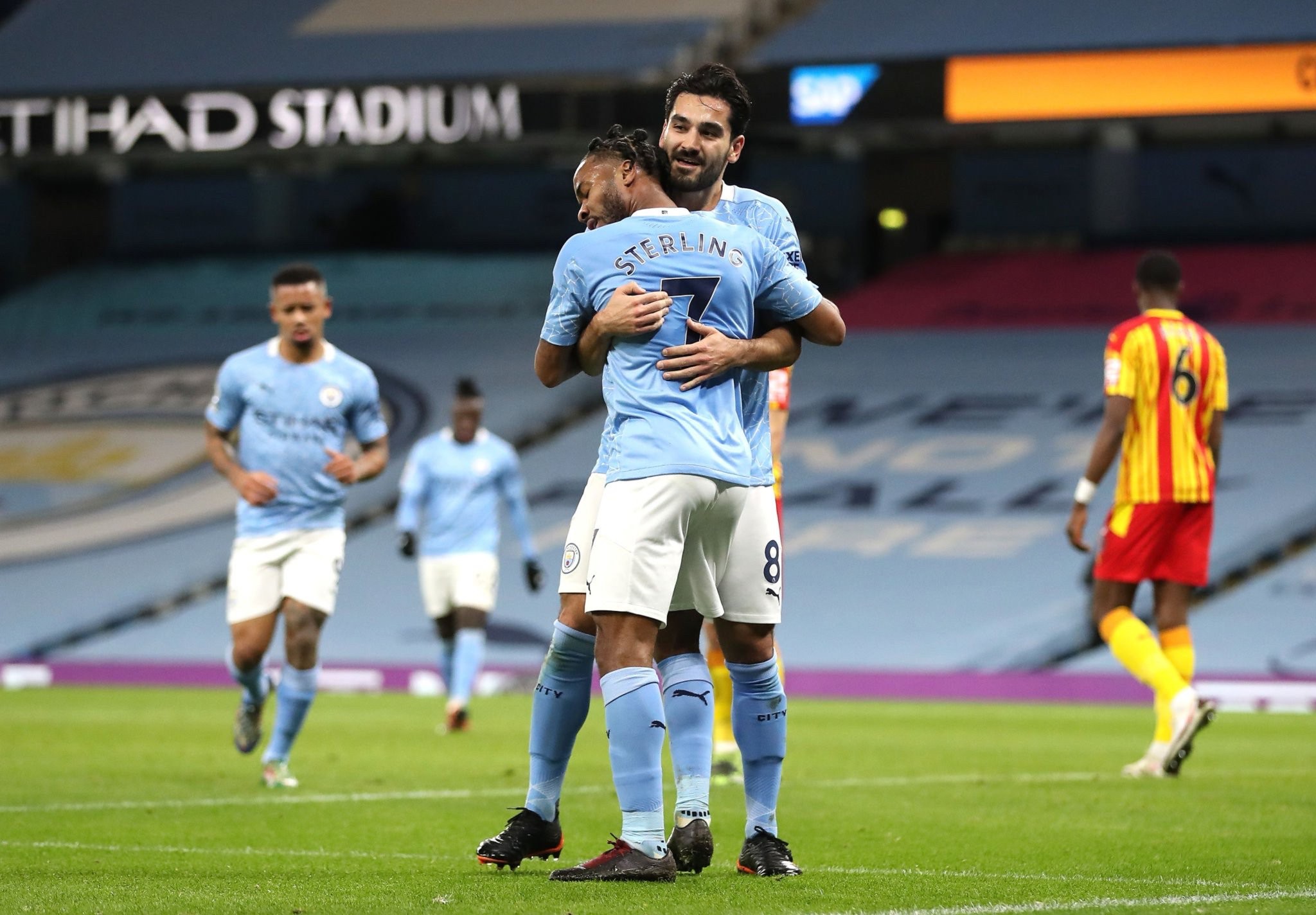 并致力于新 并致力于新